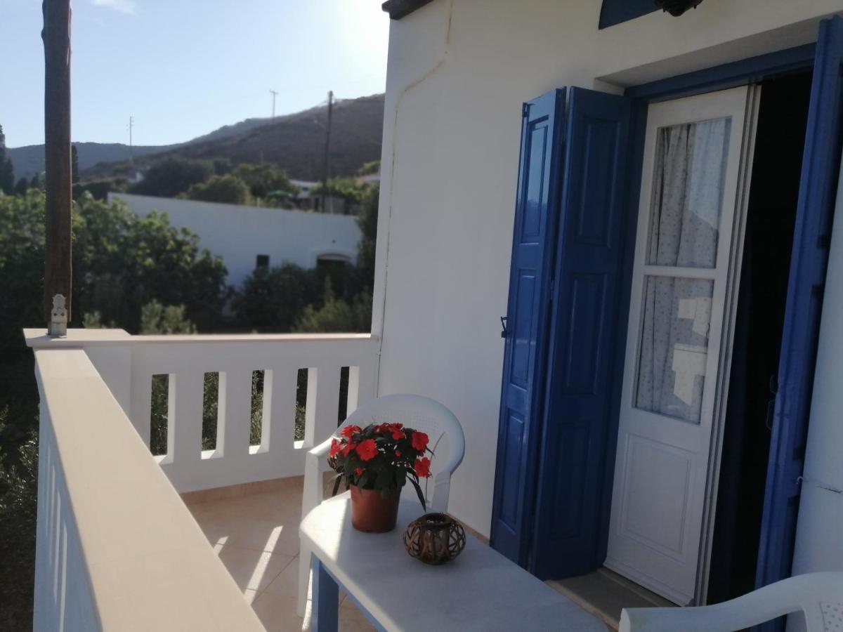 Emborios Petroula Apartments II מראה חיצוני תמונה