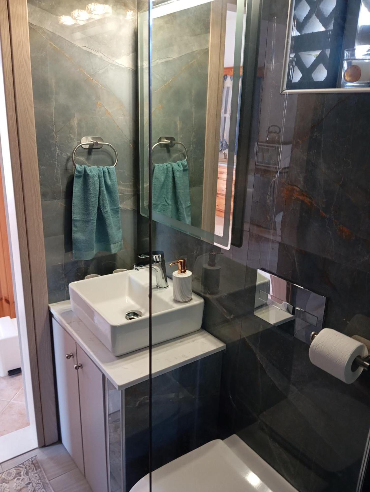 Emborios Petroula Apartments II מראה חיצוני תמונה